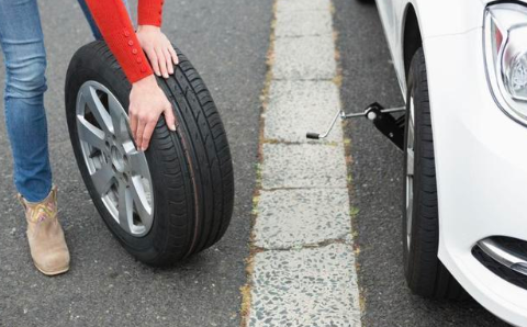 汽车轮胎寿命有多长？需要更换吗？