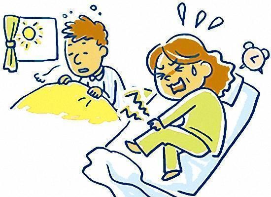 半夜突然腿抽筋,不要认为是缺钙?可能是这几种病的信号