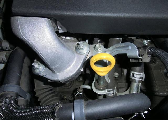 要想汽车寿命长？这四个地方别忘了换，都是过来人的经验