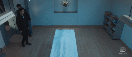 东野圭吾遇上朱亚文，我的多巴胺不够用了