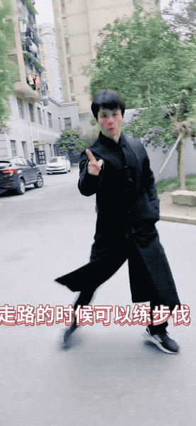 抖音上还有这种网红?实在是有点羞耻