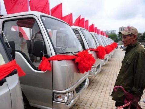 汽车下乡“失败”后，以旧换新又来了，车市这次能被救回来吗？