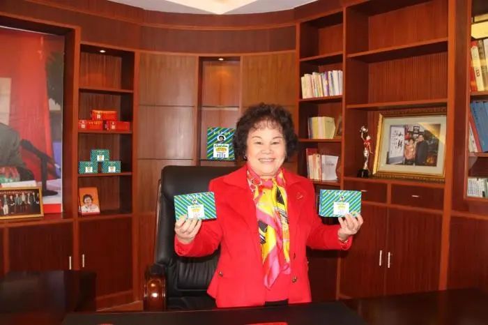  广西金嗓子集团董事长江佩珍。金嗓子官网图