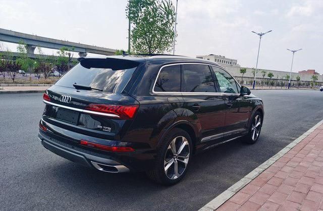 裸车79万怒提奥迪Q7,开了210天,车主:想说三个字