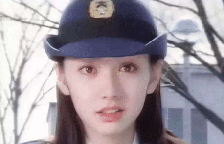 铁甲小宝里正义的化身漂亮的女警官后悔发现得太晚