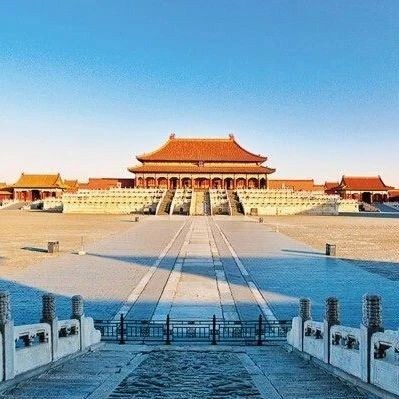 故宫600岁，这次它被“建”在这本长3米的书里|故宫博物院|打开故宫_新浪新闻