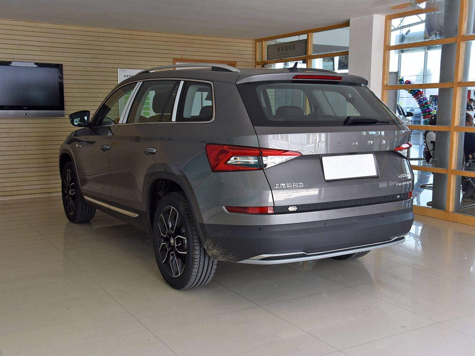 20万还要啥途观L?这七座SUV同为德系出品,配220马力,7.5s破百