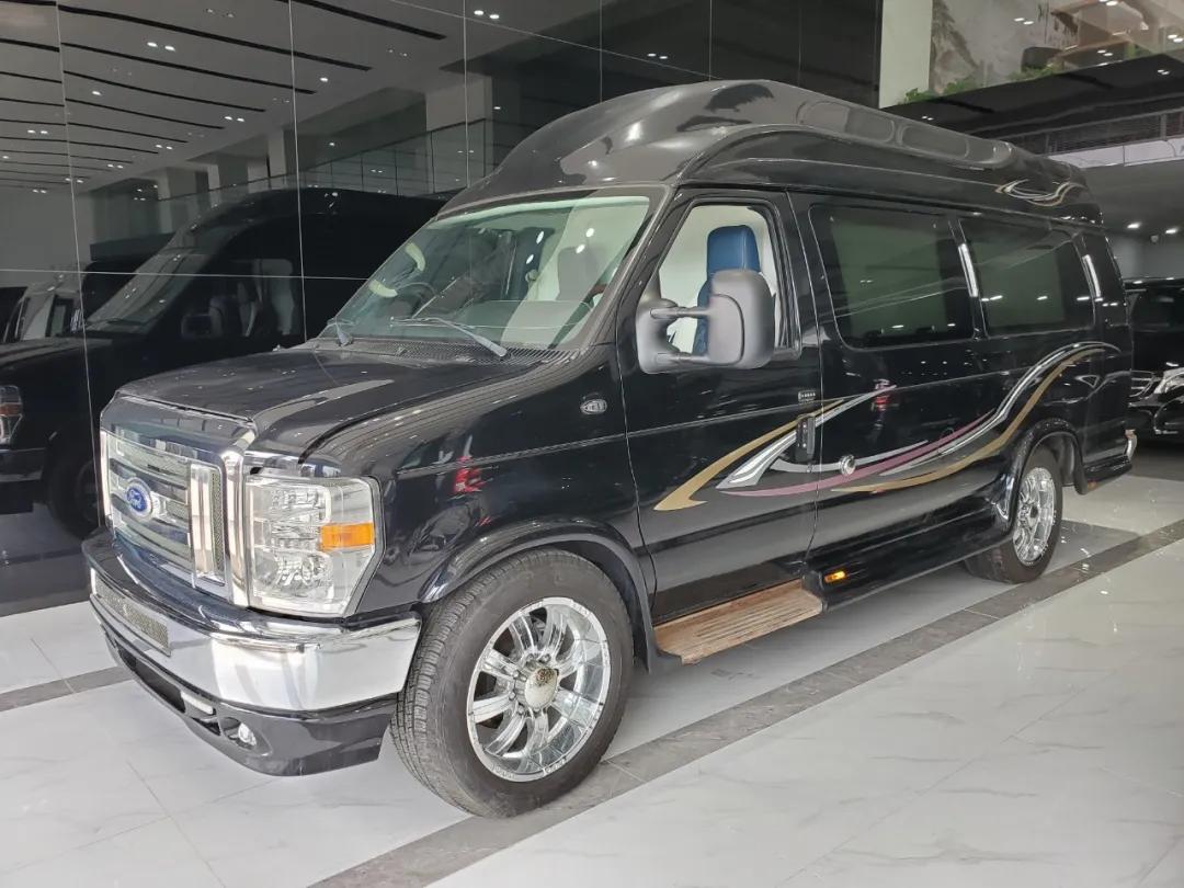 福特E350美式商务车,集稳重、低调、优雅于一身
