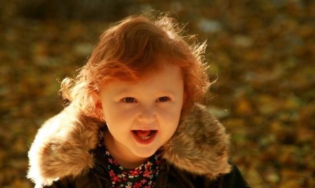 梦见收养小男孩，寓意、解析与心灵启示