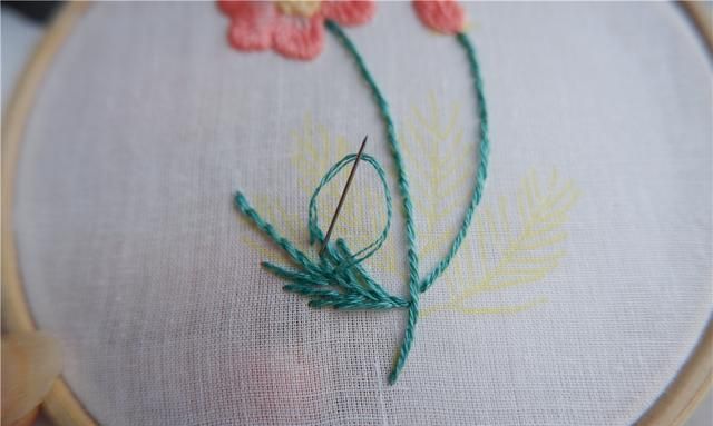 野花也要粉嫩嫩,粉色的雏菊刺绣全过程,新手级全解教程