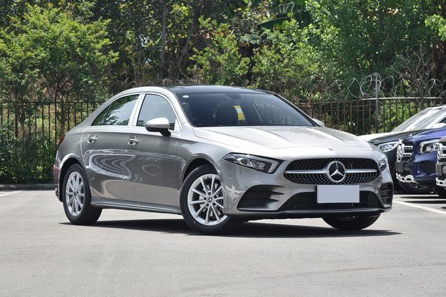 奔驰A级价格"触底",A180L降至14万多,赶紧抄底