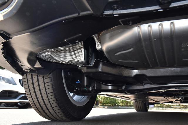 奔驰A级价格"触底",A180L降至14万多,赶紧抄底