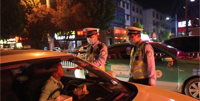 喝完酒之后多久可以开车？记住这几点，就不会被定为酒后驾车了