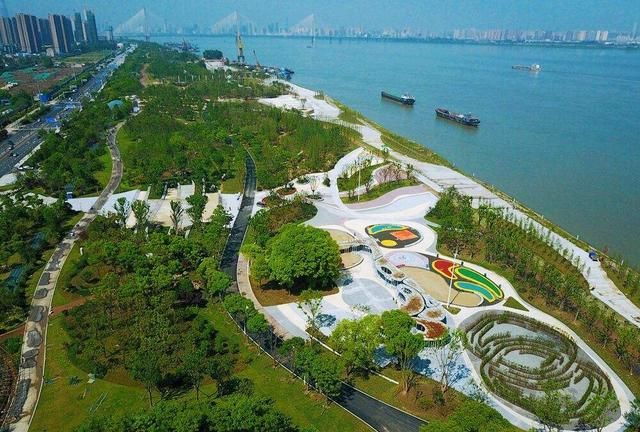 自然环境得天独厚 嘉鱼是否可以效仿武汉 在长江边修建江滩公园