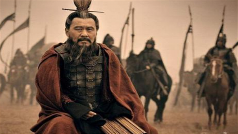 天才少年献计10条,曹操用了1条便拿下一座城,事后曹操杀了他