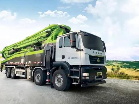 冲破云天丨汕德卡瞬间化身63米“擎天柱”！