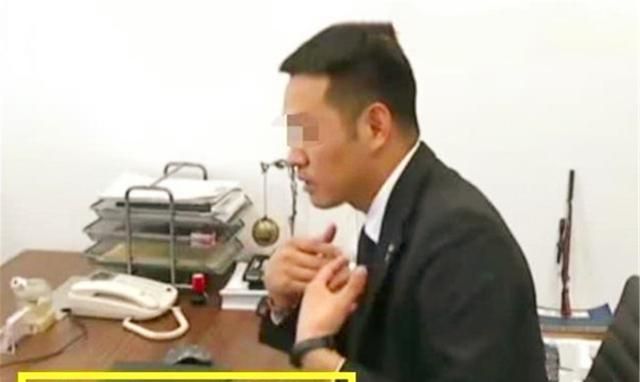 女子70万提奔驰,钥匙上一字令夫妇瞬间火大,怒找4S店:退全款