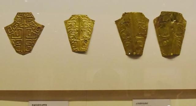金钩矅银饰:六行-孙振华分享国博丝路孔道特展青铜文明之二