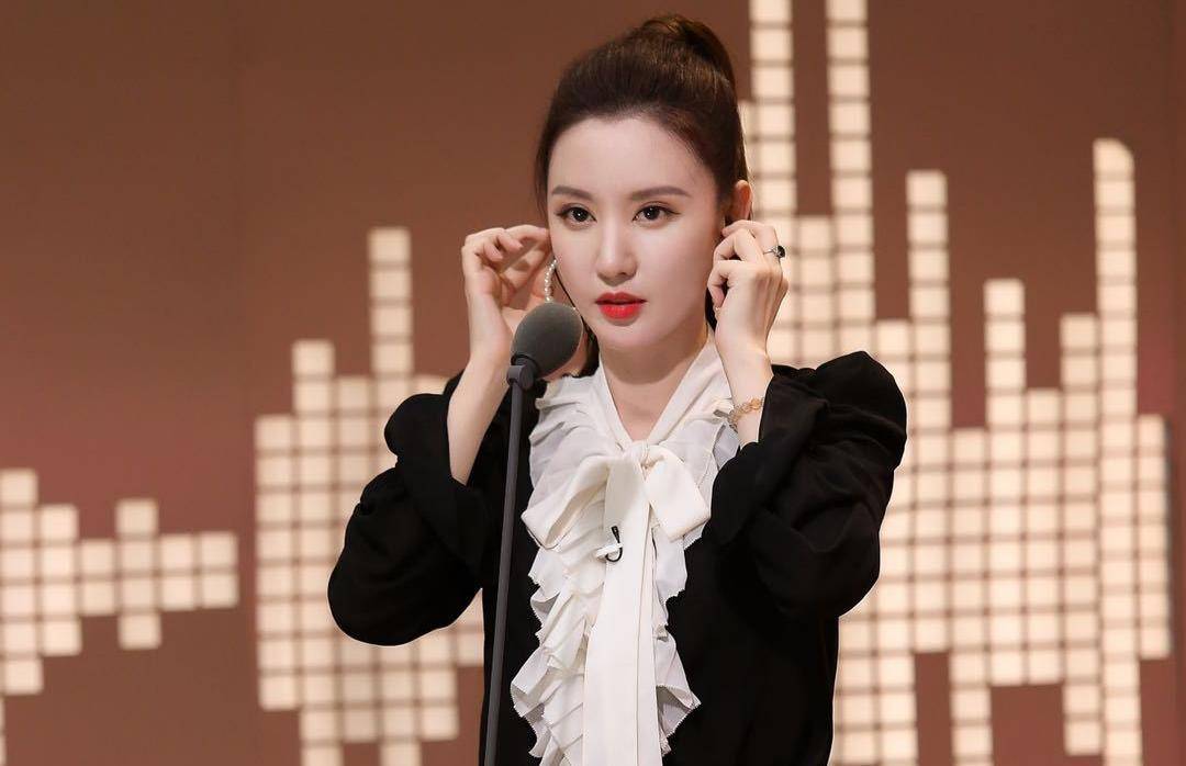 《姐姐》也有神剪辑？张萌回应冷落沈梦辰一事：聊了10分钟没播