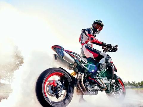 杜卡迪Hypermotard 950 RVE发布 售价约10.5万人民币