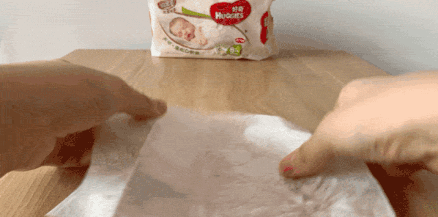 17款婴儿湿巾测评：两轮评测，13个项目，最后谁值得选？