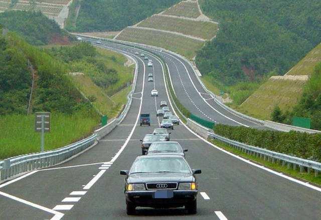 德系日系美系国产车怎么选?老司机说完后,全都明白了