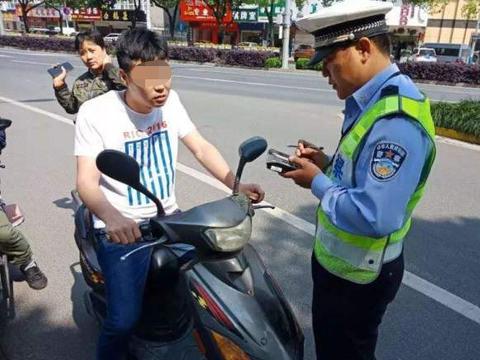 一盔一带”行动后，电动车保险又来了，老百姓：能不能消停会