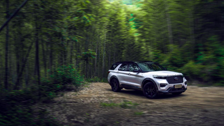 如何用30万的预算获得100万的享受?MPV+Mustang+SUV=探险者!