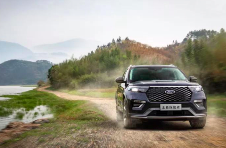 如何用30万的预算获得100万的享受?MPV+Mustang+SUV=探险者!
