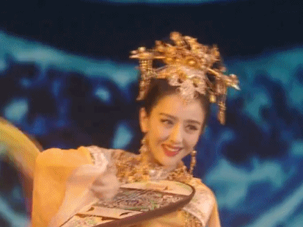 佟丽娅唐装造型又刷屏!古装女神何时能凭演技翻身啊?