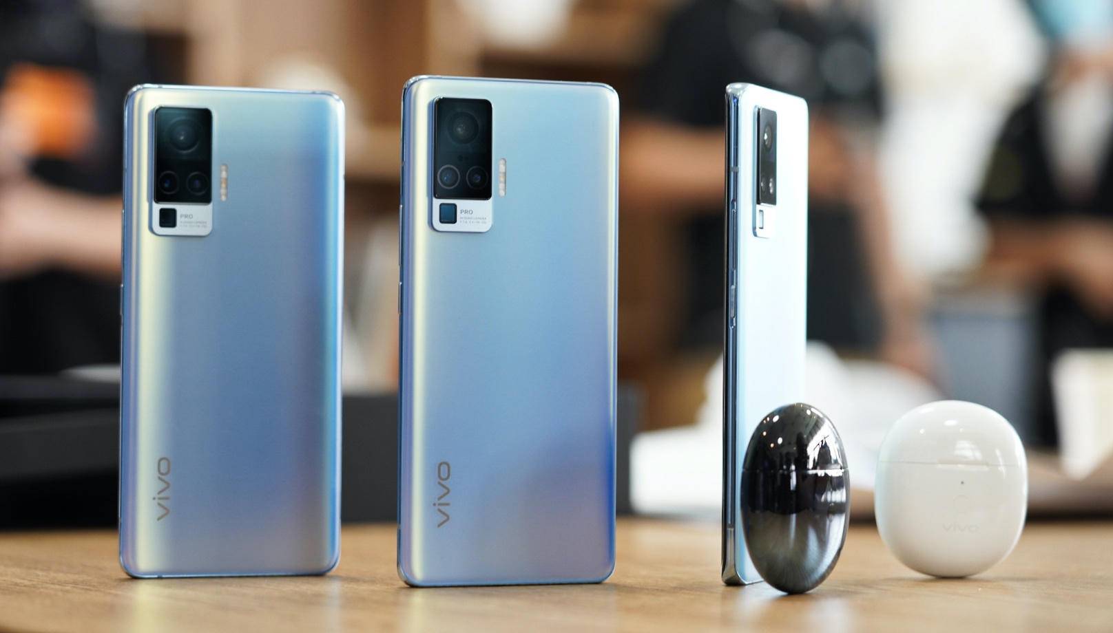 vivo x50 pro,vivo x30 pro 还在用笨重的云台拍视频吗不妨来看看vivox50pro的新技术