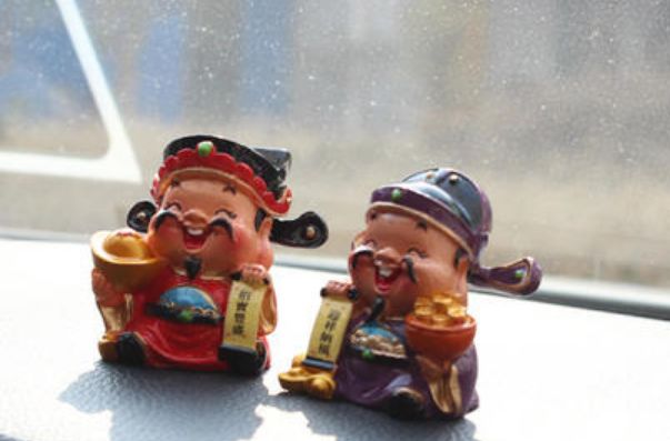 民间最有效的招财秘术,用不了多久就发财,