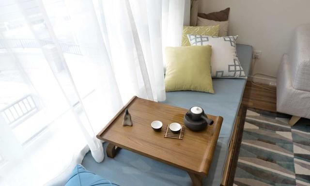 见过最美的中式,客厅坚持做个小抬高,餐厅一分为二多间房