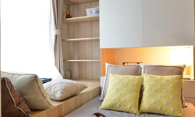 见过最美的中式,客厅坚持做个小抬高,餐厅一分为二多间房