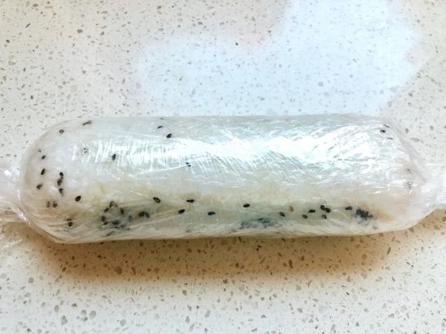 吃剩的油条不要扔,裹进米饭里,就让上海人为它排了20几年队