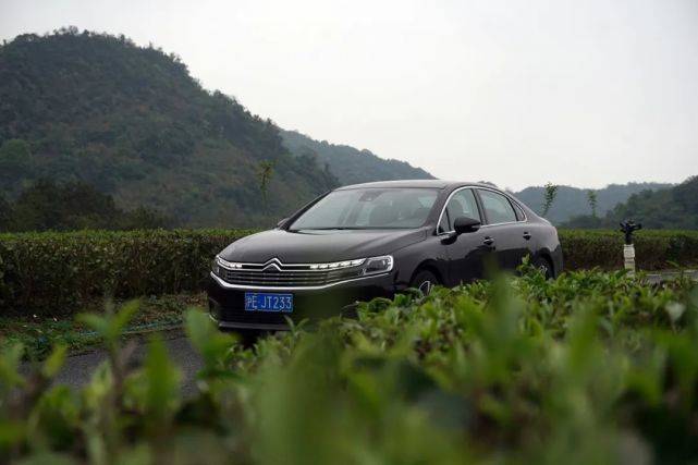 落入凡间 东风雪铁龙C6 2019款400THP旗舰型
