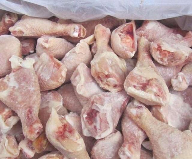 去超市买冷冻鸡腿,聪明人看到这几种,大多都是不新鲜的,不会买
