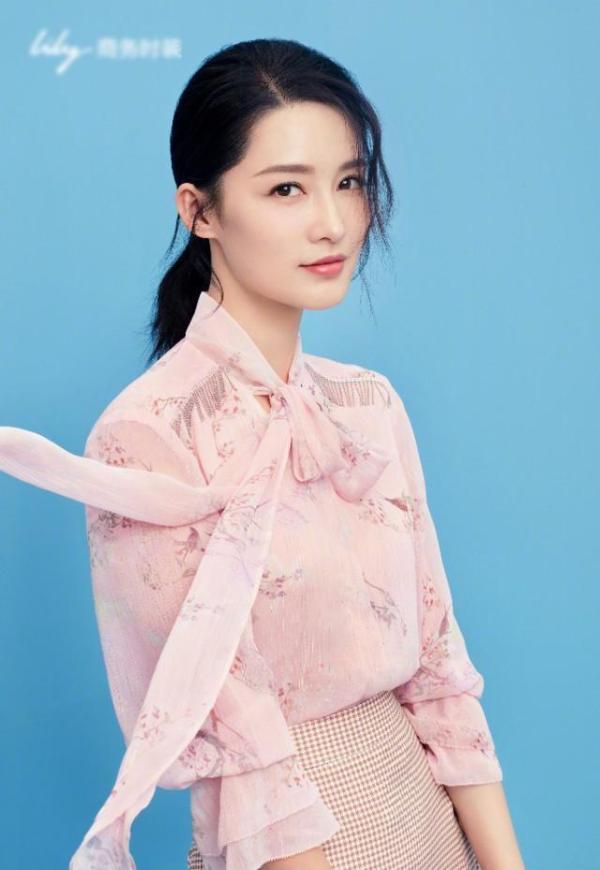 90后女演员有比李沁演技还好的吗?如果有,或许只能是她了吧!