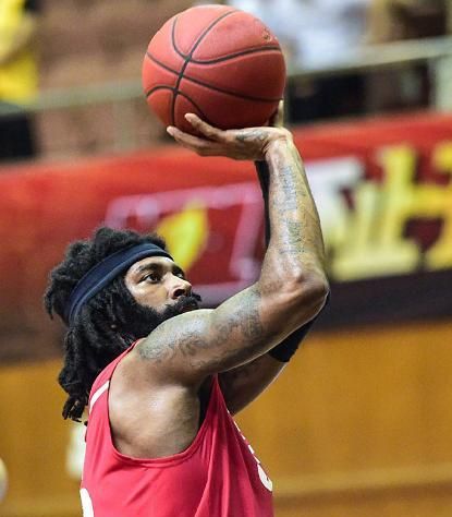 打回原形！遼寧男籃啟用梅奧，郭艾倫迎來最強幫手！