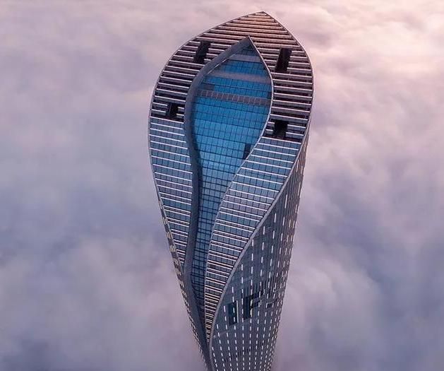 苏州第一高楼国际金融中心竣工,高度达450米,位列中国