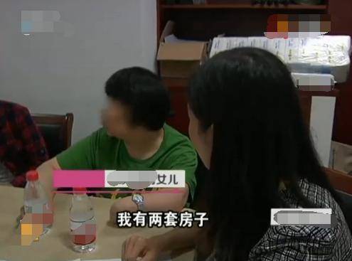 “爹,我两套房子的房产证还给我”“我借钱买的这两套回迁房”