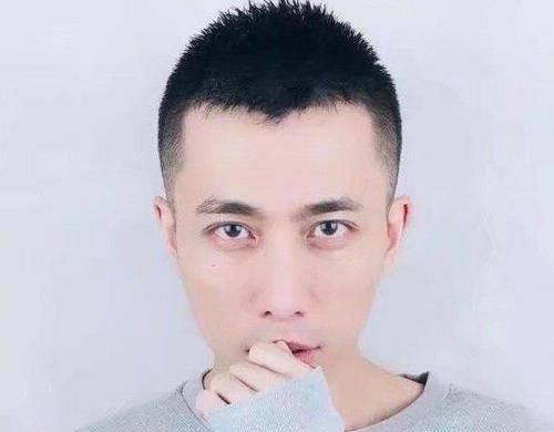 男士短发发型名字 一圈剃光的短发男士发型？