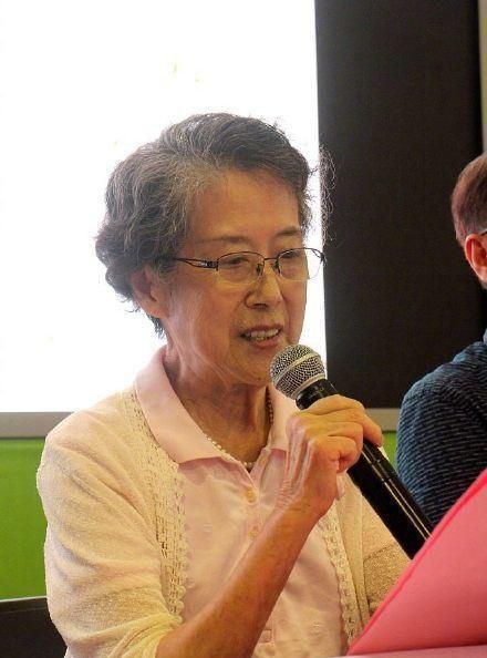 又一位老藝術家於端午節淩晨去世享年81歲，年輕時照片令人驚豔