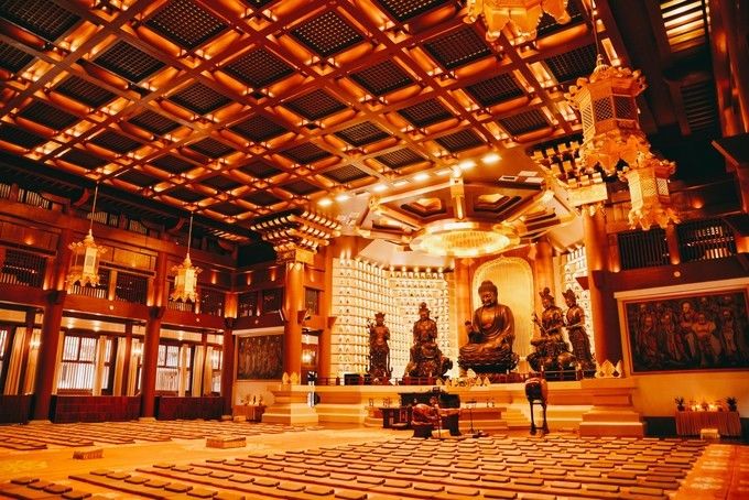 东方琉璃药师佛的道场,浙江规模最大的佛教寺庙,你来过吗?
