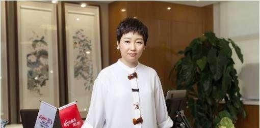 杜鹃为何愿意等待黄光裕12年?其实不是为了钱,而是为了这个原因