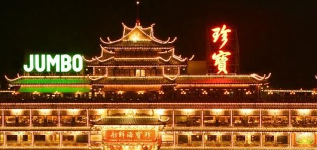 赌王次子何猷龙:娶了初恋,与绯闻绝缘,自主创业,不争家产
