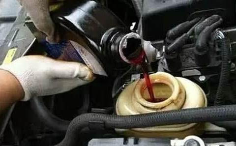 漏刹车油是什么原因？这几点要注意了