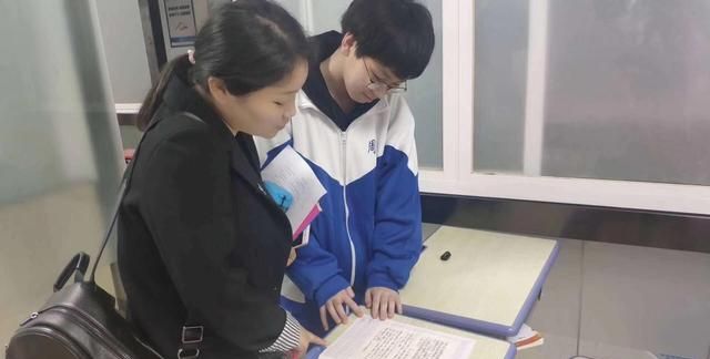 如果允许老师“有偿补课”,辅导班将面临大洗牌,家长能接受吗?