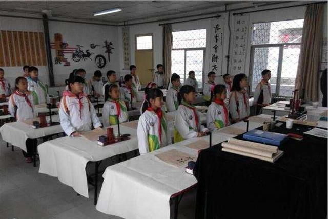 如果允许老师“有偿补课”,辅导班将面临大洗牌,家长能接受吗?
