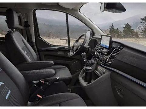 2.0T发动机，789座布局，轻客也能帅气逼人